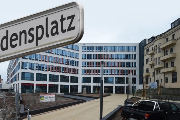 Chemnitz erhält einen Friedensplatz - Chemnitz erhält vorm neuen Technischen Rathaus einen Friedensplatz.