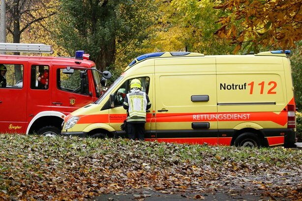 Chemnitz: Feuerwehreinsatz in der Mühlenstraße - 