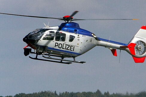 Chemnitz: Hubschrauber sucht nach Person im Gleisbereich - 