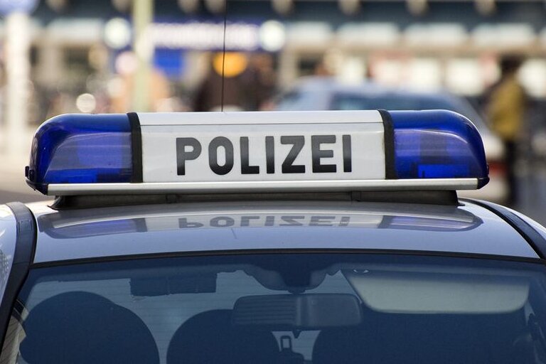 Chemnitz: Jugendliche schießen mit Luftdruckwaffen auf Verkehrszeichen - 