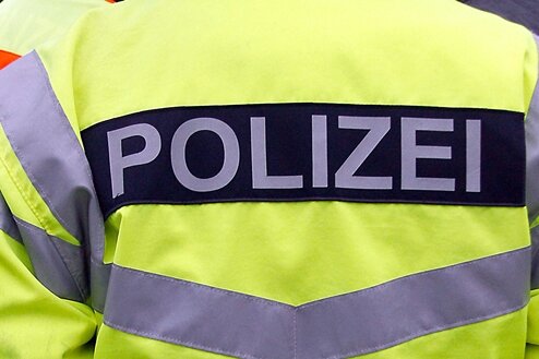 Chemnitz: Mädchen in Regionalbahn tätlich angegriffen - 