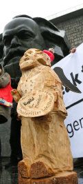 Chemnitz: Marx-Skulptur gestohlen - mutmaßlicher Dieb geschnappt - 
