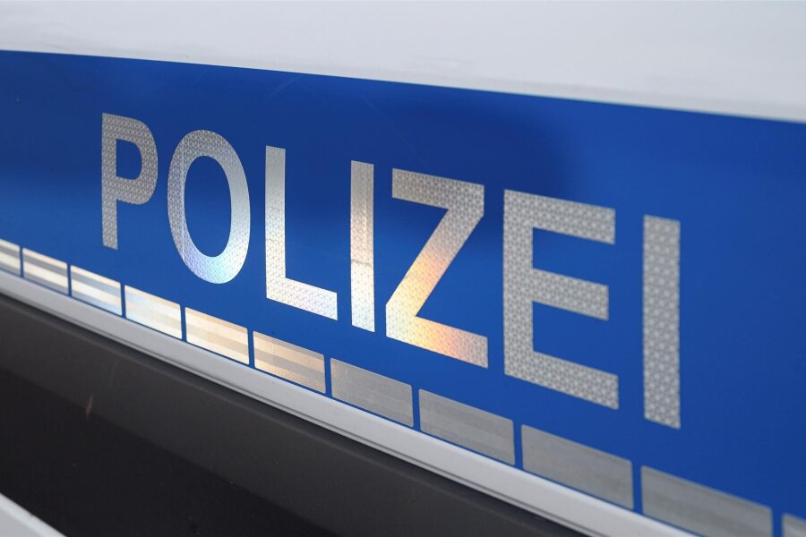 Chemnitz: Polizei sucht Betrüger im Yorckgebiet - An der Yorkstraße und in der Kutusowstraße versuchte ein Mann, Seniorinnen zu betrügen. Einmal mit Erfolg.