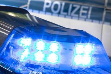 Chemnitz: Polizisten stellen mutmaßlichen Einbrecher auf frischer Tat - 