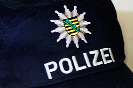 Chemnitz: Schmuck aus Eigenheim gestohlen - 