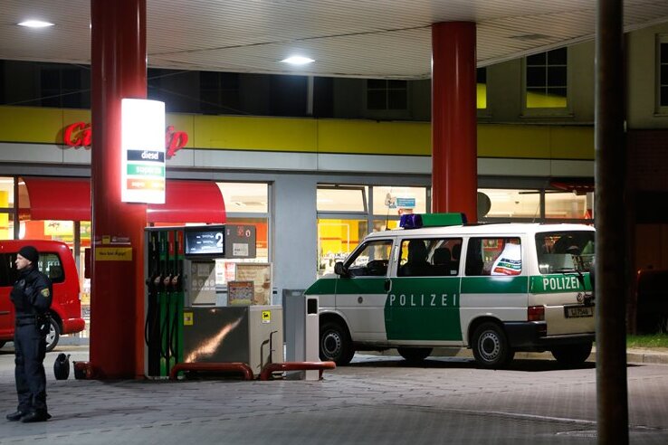 Chemnitz: Tankstelle überfallen - 