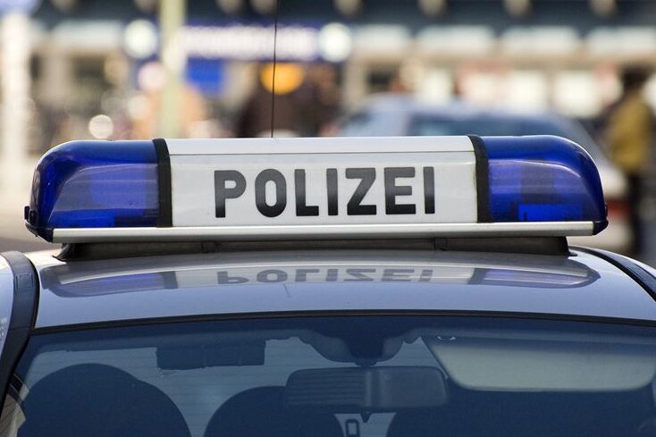 Chemnitz: Tankwart verhindert Betrug an Senior - 