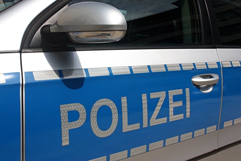 Chemnitz: Vier Autos in Unfall verwickelt - 