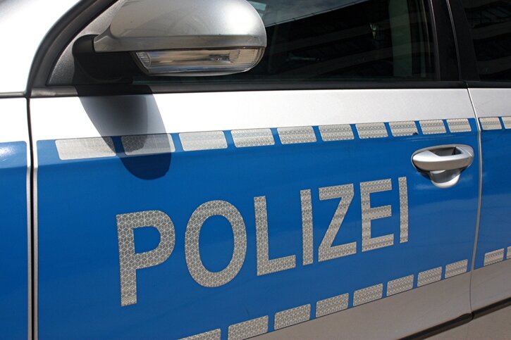 Chemnitz/Zwickau: Polizei spürt Autodieb dank GPS-Ortungssystems auf - 
