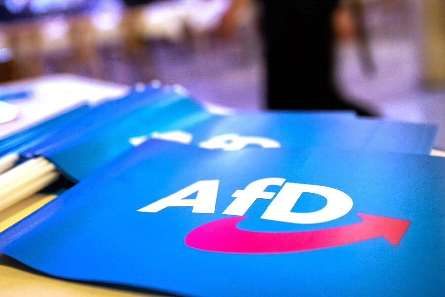 Chemnitzer AfD-Kreisverband wählt Direktkandidaten für Landtagswahl 2024 - Der Kreisverband wählte zudem 40 Kandidaten für die Stadtratswahl und 16 für die Ortschaftsräte.
