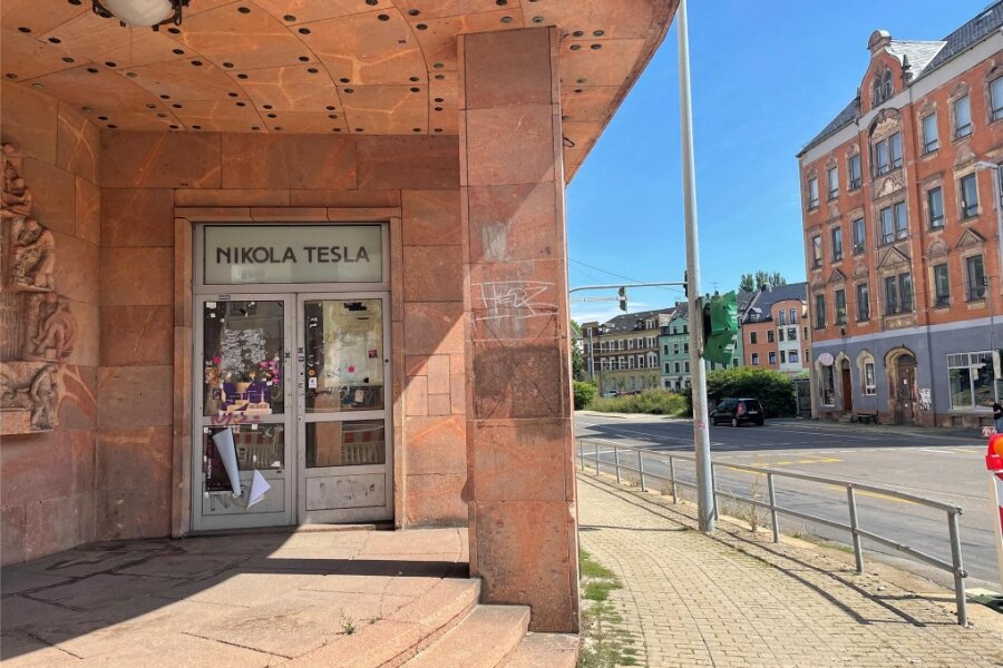 Chemnitzer Club „Nikola Tesla“ kündigt Schließung an - Bis Ende des Jahres bleibt das „Nikola Tesla“ an der Ecke Zietenstraße/Augustusburger Straße noch geöffnet.