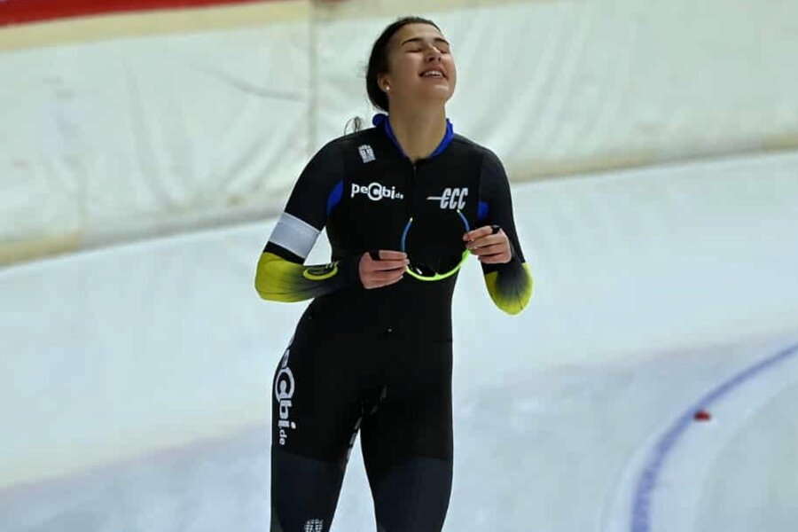 Chemnitzer Eisschnellläuferin fährt zu den Olympischen Jugendspielen - Bei Mia Meinig vom Eisschnelllaufclub Chemnitz läuft es derzeit richtig gut. Im Januar darf die dann 16-Jährige zu den Youth Olympic Games nach Südkorea fahren – als nur eine von vier Deutschen.