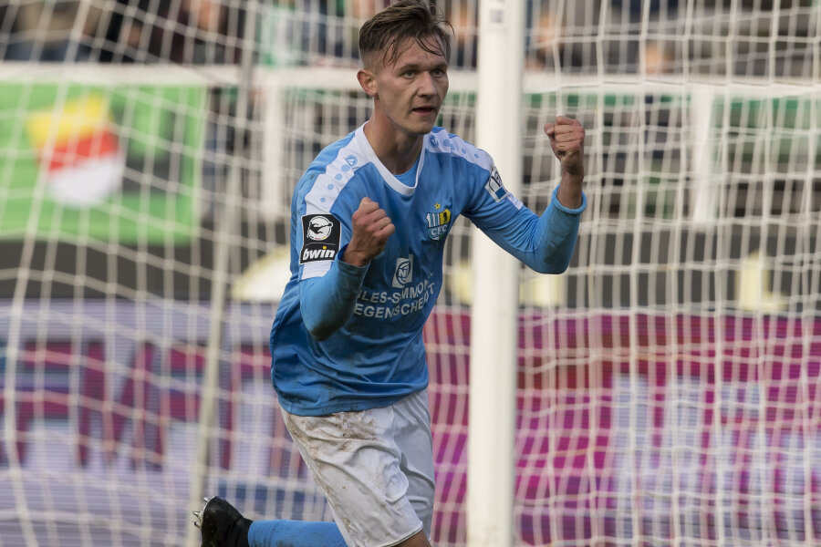 Erik Tallig bejubelt seinen Treffer zum 2:1 für den CFC. Am Ende hieß es gegen Preußen Münster 2:2.