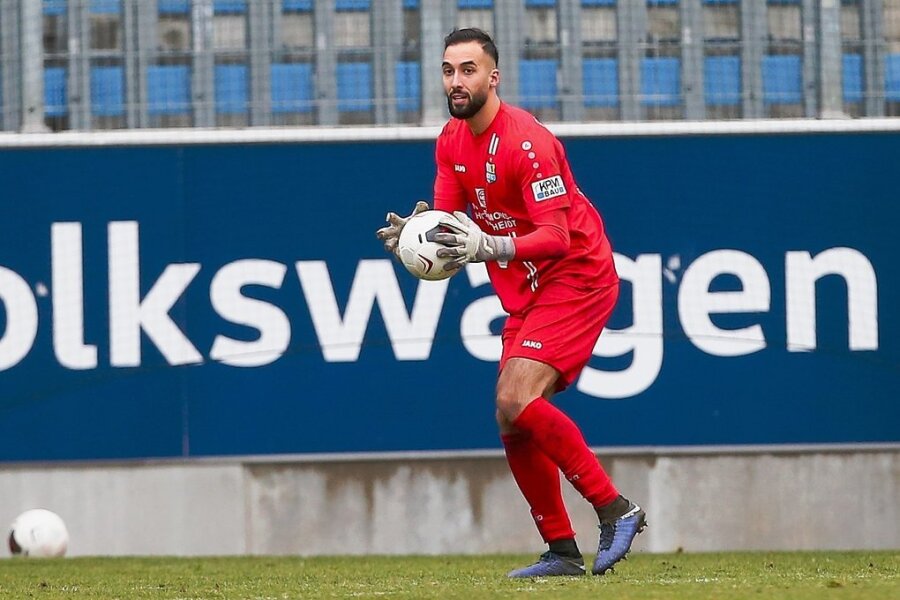 Chemnitzer FC: Isa Dogan bleibt Sieger im Elfmeterduell - Sieggarant für den CFC: Torhüter Isa Dogan hielt seinen Kasten in Cottbus sauber, parierte dabei sogar einen Elfmeter. 