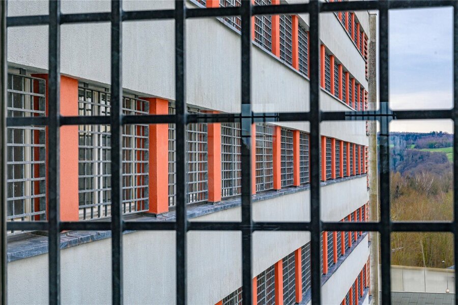 Chemnitzer Frauengefängnis öffnet Türen für Besucher - Die Justizvollzugsanstalt am Chemnitzer Südring ist das zentrale Frauengefängnis für Sachsen und Thüringen.