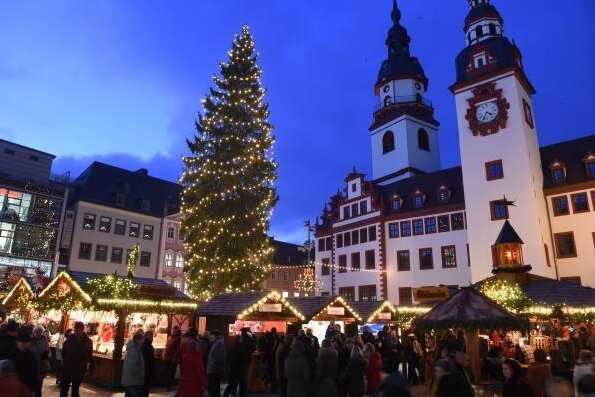 Chemnitzer Weihnachtsmarkt: Mindestlohn sorgt für größeren Verlust - Die Stadt Chemnitz hat mit dem Weihnachtsmarkt im vergangenen Jahr ein deutlich größeren Verlust eingefahren als im Jahr zuvor.