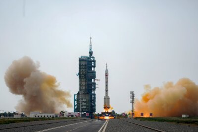 China schickt drei Astronauten zur Raumstation "Tiangong" - China investiert seit Jahren kräftig in sein Weltraumprogramm (Archivbild).