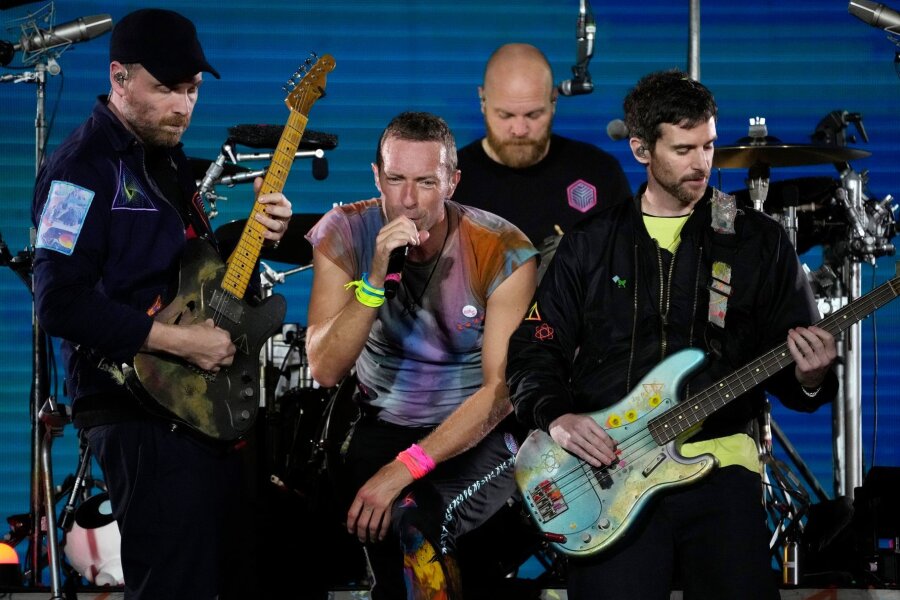 Coldplay: Platte aus Plastikflaschen - Das neue Album von Coldplay wird auch als Platte aus recycelten Plastikflaschen erscheinen.
