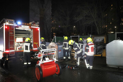 Container in Brand geraten - 