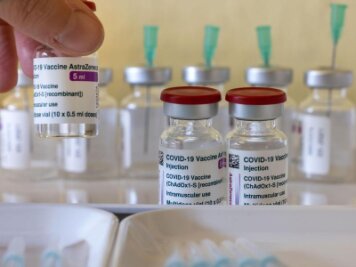 Corona-Impfungen in Sachsen: Astrazeneca bislang kaum eingesetzt - Nur in drei Prozent der Fälle verabreicht: der Impfstoff von Astrazeneca.