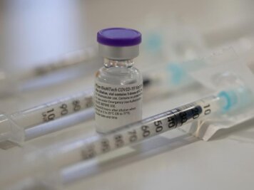 Corona in Sachsen: Bislang mehr als 200.000 Impfdosen verabreicht - 