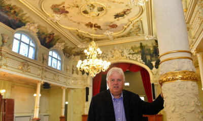 Bürgermeister Dieter Greysinger im Festsaal "Goldener Löwe" in Hainichen. 
