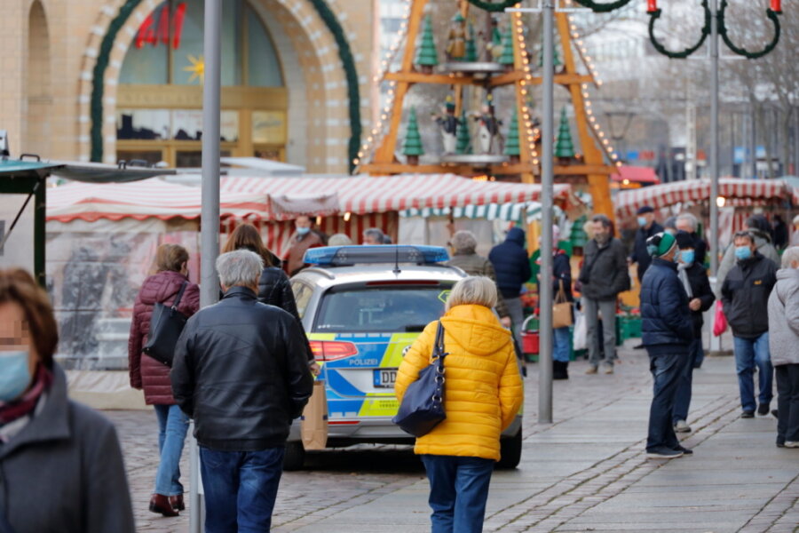 Corona-Lage in Chemnitz: Oberbürgermeister appeliert zu Einhaltung der Regeln, Inzidenz bei fast 300 - 