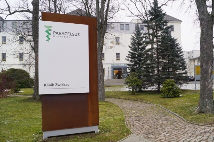 Corona: Paracelsus Kliniken in Zwickau und Reichenbach verhängen Besuchsverbot - Die Paracelsus-Kliniken in Reichenbach und Zwickau haben ein Besuchsverbot ausgesprochen.
