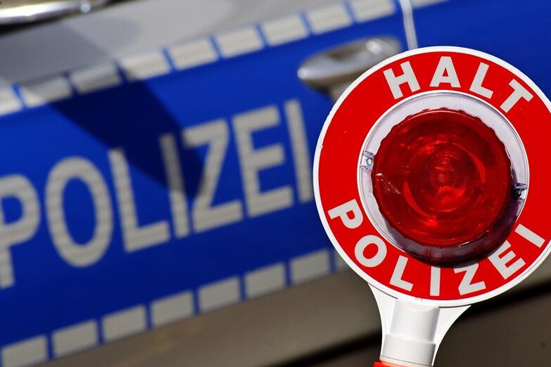 Crottendorf: Mann erschießt sich auf Parkplatz - 