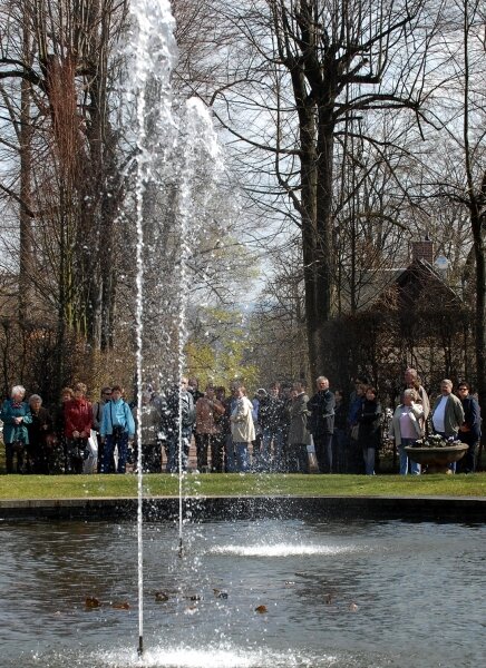 Damit die Wasserkünste nicht verstopfen - Die Wasseranlagen sollen auch künftig der Besuchermagnet im Park von Schloss Lichtenwalde bleiben. 