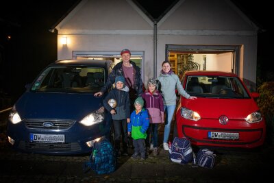 Familie Müller aus Kurort Hartha bei Tharandt nutzt zwei Autos. Die meisten Kilometer gehen für die Arbeitswege der Eltern drauf. Der große Ford Galaxy ist aber auch Transportmittel für Urlaubsreisen in den Sommerferien.