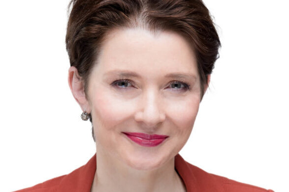 Dr. Ilona Bürgel 