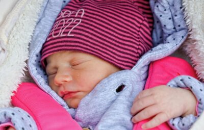 Das letzte Weihnachtsbaby aus dem Krankenhaus Lichtenstein - Everley-Soleya Lippert ist als letztes Weihnachtsbaby im Lichtensteiner Krankenhaus zur Welt gekommen. 20.20 Uhr am Heiligen Abend wurde das Mädchen geboren.