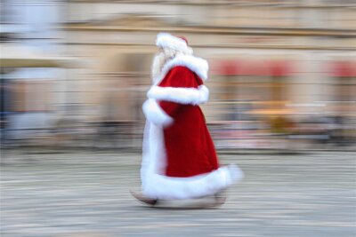 Das vierte Adventswochenende im Raum Stollberg: Weihnachtsmarkt, Konzerte, Weihnachtsweg – Und das Wetter? - Der Weihnachtsmann wird mancherorts auch wieder unterwegs sein und Kinderherzen höher schlagen lassen.