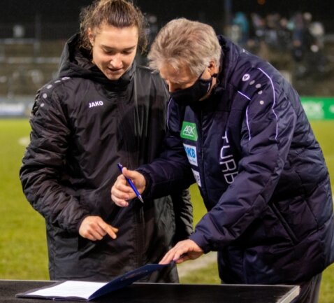 Sophie Weidauer bleibt dem 1. FFC Turbine Potsdam treu. Die Erzgebirgerin unterschrieb beim Bundesligisten für weitere zwei Jahre. 