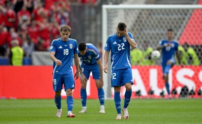 Debakel für Titelverteidiger Italien: Aus gegen die Schweiz - Die Italiener spielten schwach und schieden aus.