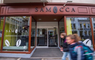 Debatte über Öffnung von Samocca-Café geht weiter - Das Café Samocca in Aue bleibt weiterhin nur von 8 bis 11 Uhr geöffnet. 