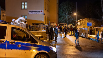 Demonstration in Kriebethal gegen geplante Flüchtlingsunterkunft - 