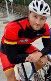 Denny Ihle schwer verletzt, aber kämpferisch - Für Denny Ihle und seine Trainingsgruppe gehörten auch Übungseinheiten auf dem Rad zum Sommerprogramm.