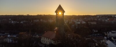 Der Auerbacher Schlossturm im Abendlicht - 