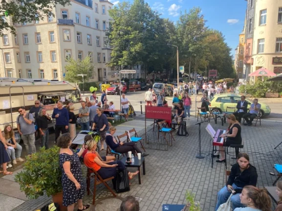 Der Kaßberg in Chemnitz feiert 100 Meter Sommer