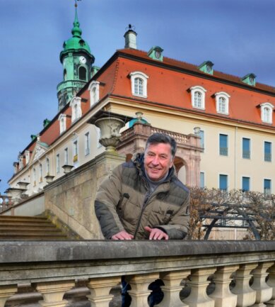Der ruheloseste Rentner der Stadt - Werner Sieber kommt regelmäßig nach Lichtenwalde, um nach seinem jüngsten "Kind" zu schauen, das seit 2011 vollständig saniert und mit mehreren Ausstellungen zum Besuch einlädt. 