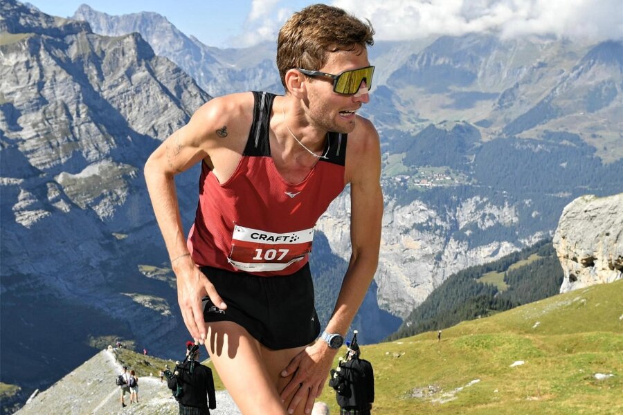 Der "Straßenköter" hat noch nicht genug: Wie ein Amateur-Marathonläufer aus dem Vogtland Deutscher Vizemeister wurde - Erik Hille, der Marathonläufer aus dem Vogtland, kämpft sich beim Jungfrau-Marathon auf den Eigergletscher. 