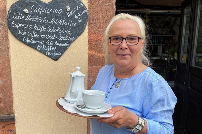 Der Treffpunkt in Wechselburg: Wer führt das Café am Schlosspark weiter? - Tina Künzel betreibt seit 2011 das Café am Schlosspark in Wechselburg. Spätestens im Herbst will sie aufhören. 