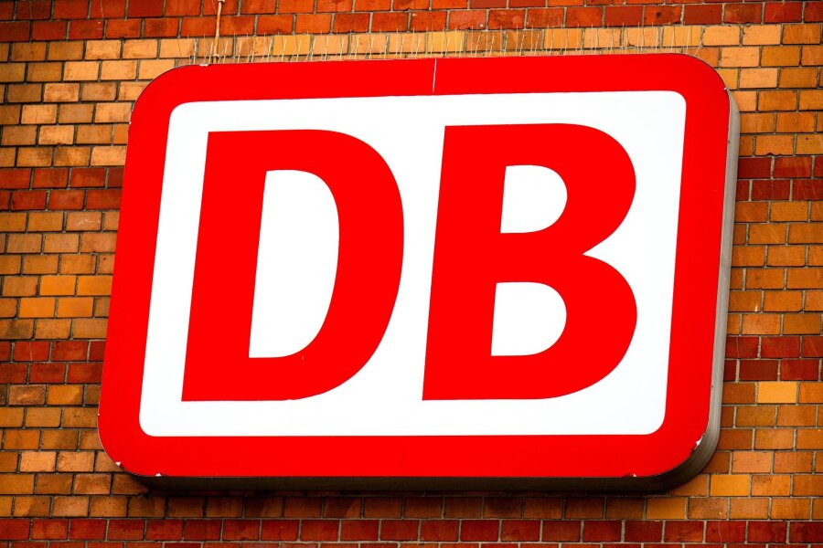 Deutsche Bahn will Pünktlichkeit auf 80 Prozent steigern - Die Deutsche Bahn will wieder pünktlicher werden.