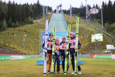 Deutsche Ski-Adler fliegen in Klingenthal aufs Podest - 
