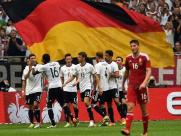 Deutschland weckt EM-Vorfreude - 2:0 gegen Ungarn - Die deutsche Nationalmannschaft feierte eine gelungene Generalprobe für die EM.