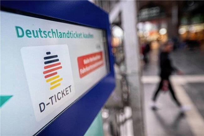 Deutschlandticket: Simpler Trick hilft bei Problemen mit der App - Zum ersten Monatswechsel nach Einführung des 49-Euro-Tickets haben vor allem Nutzer der App Probleme. 