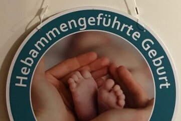 Den Hebammen-Kreißsaal im Haus Annaberg des Erzgebirgsklinikums gibt es erst seit 2020. Im ersten Jahr sind dort 43 Babys geboren worden, im vorigen Jahr waren es 29. 
