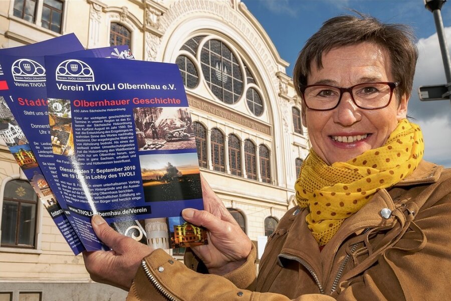 Ute Batz, Vorsitzende des Tivoli-Vereins, lädt zum 100. Stadtgespräch ein. Veranstaltungsort ist schon länger nicht mehr das historische Gebäude selbst, sondern das Theater Variabel. 